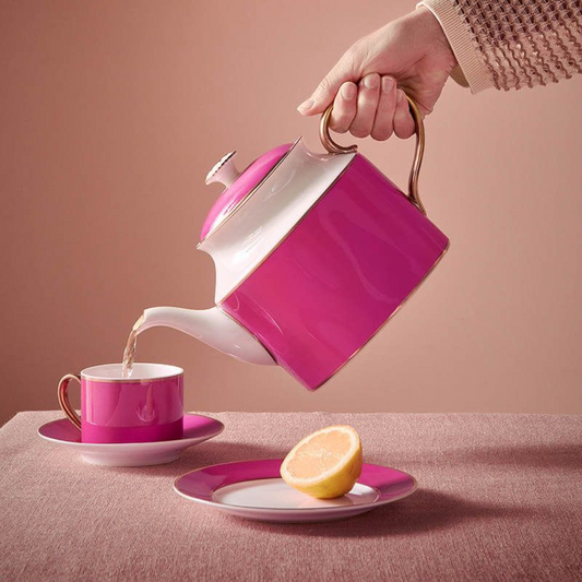 TETERA ROSADA CHIQUE