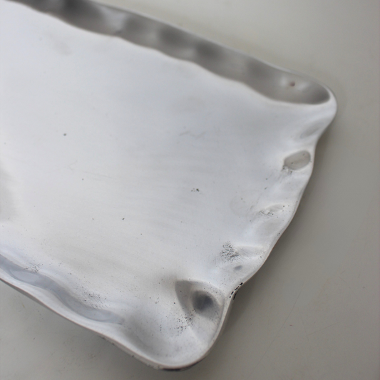 BANDEJA RETANGULAR TOALLAS DE PAPEL BORDE ONDULADO